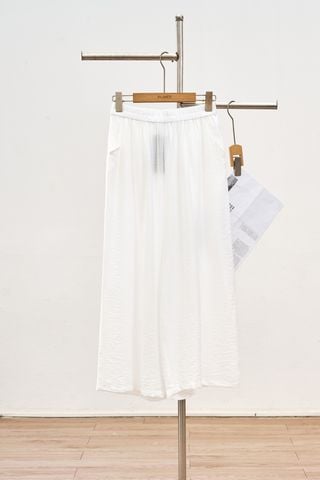 Quần ống rộng hai túi chéo - B64W25H002