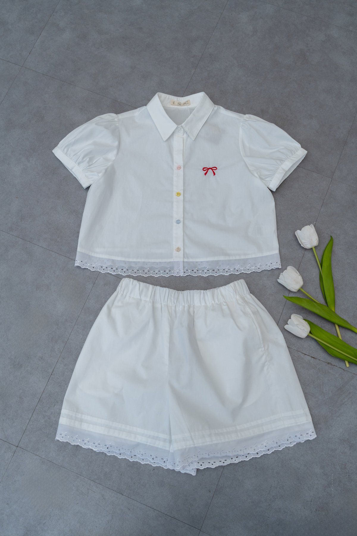 Quần Short cạp chun; ren gấu - D64S25H002
