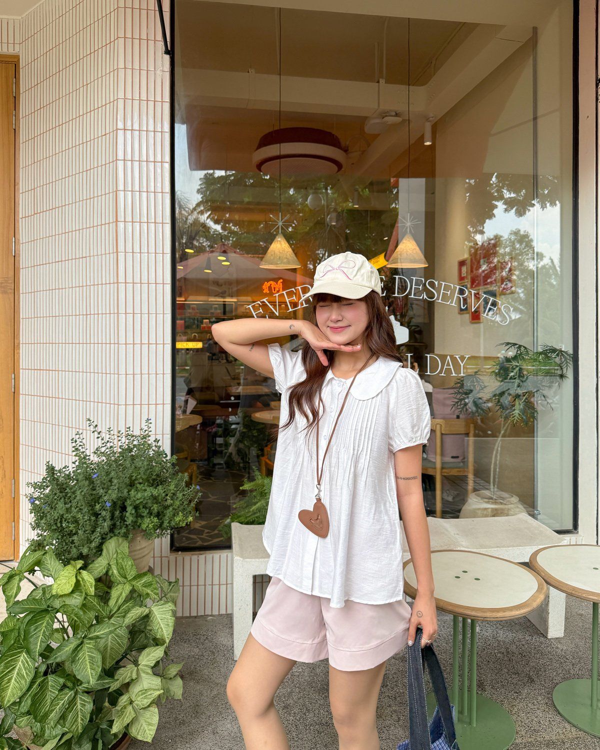 Áo sơ mi cổ sen mí ngực - H61H25H005