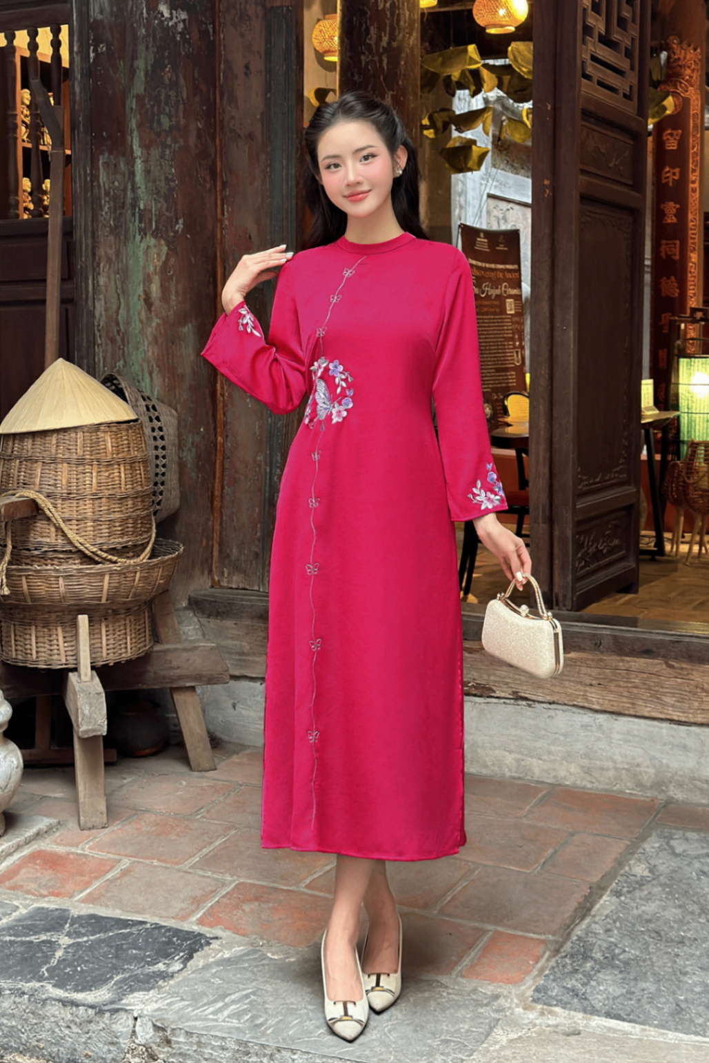 Áo dài liền đầm thêu - L61A24Q037