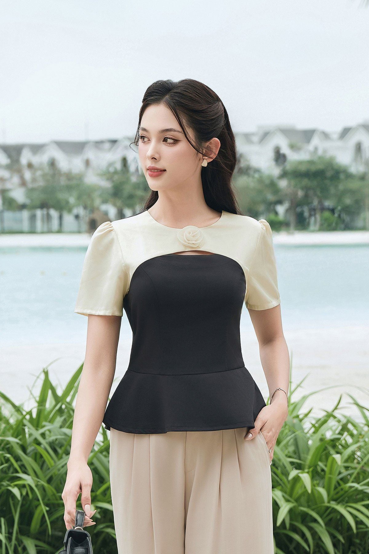 áo peplum phối cầu ngực - L61B24H017