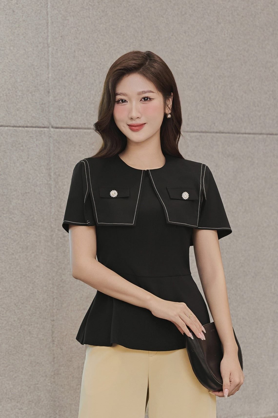 Áo phủ vai diễu chỉ trang trí - L61B24H029