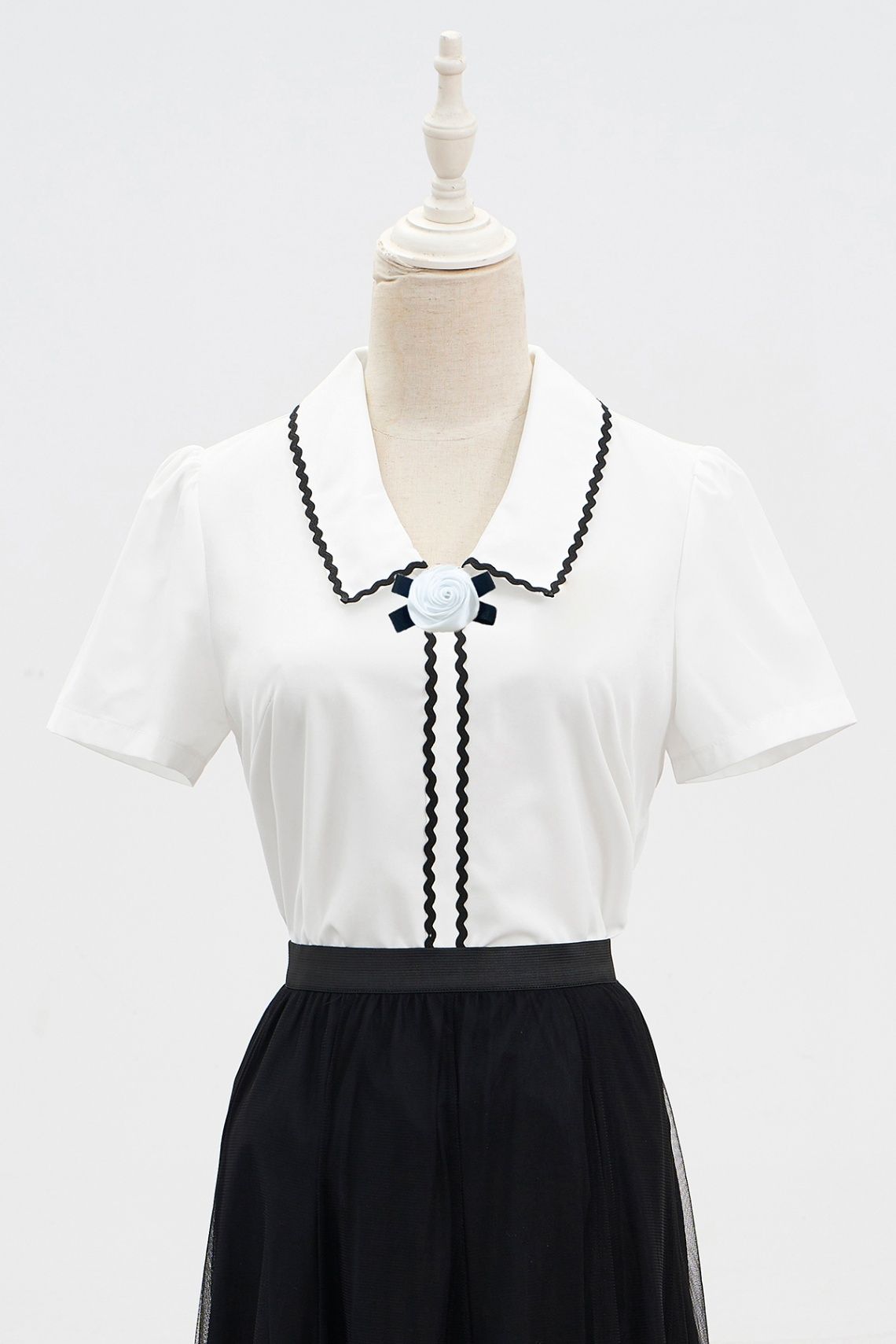 Áo sơ mi đắp ren - L61B25H001