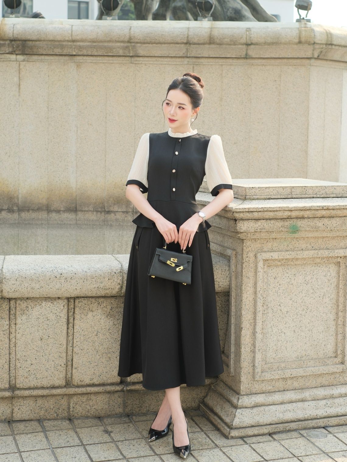 Áo peplum cổ bèo - L61B25Q010