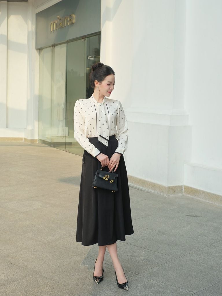 Áo sơ mi lụa cổ nơ - L61H25Q007