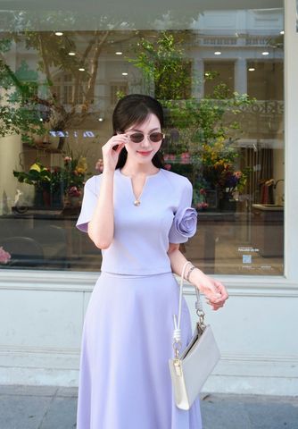 Áo croptop; hoa tay áo - L61R25Q021