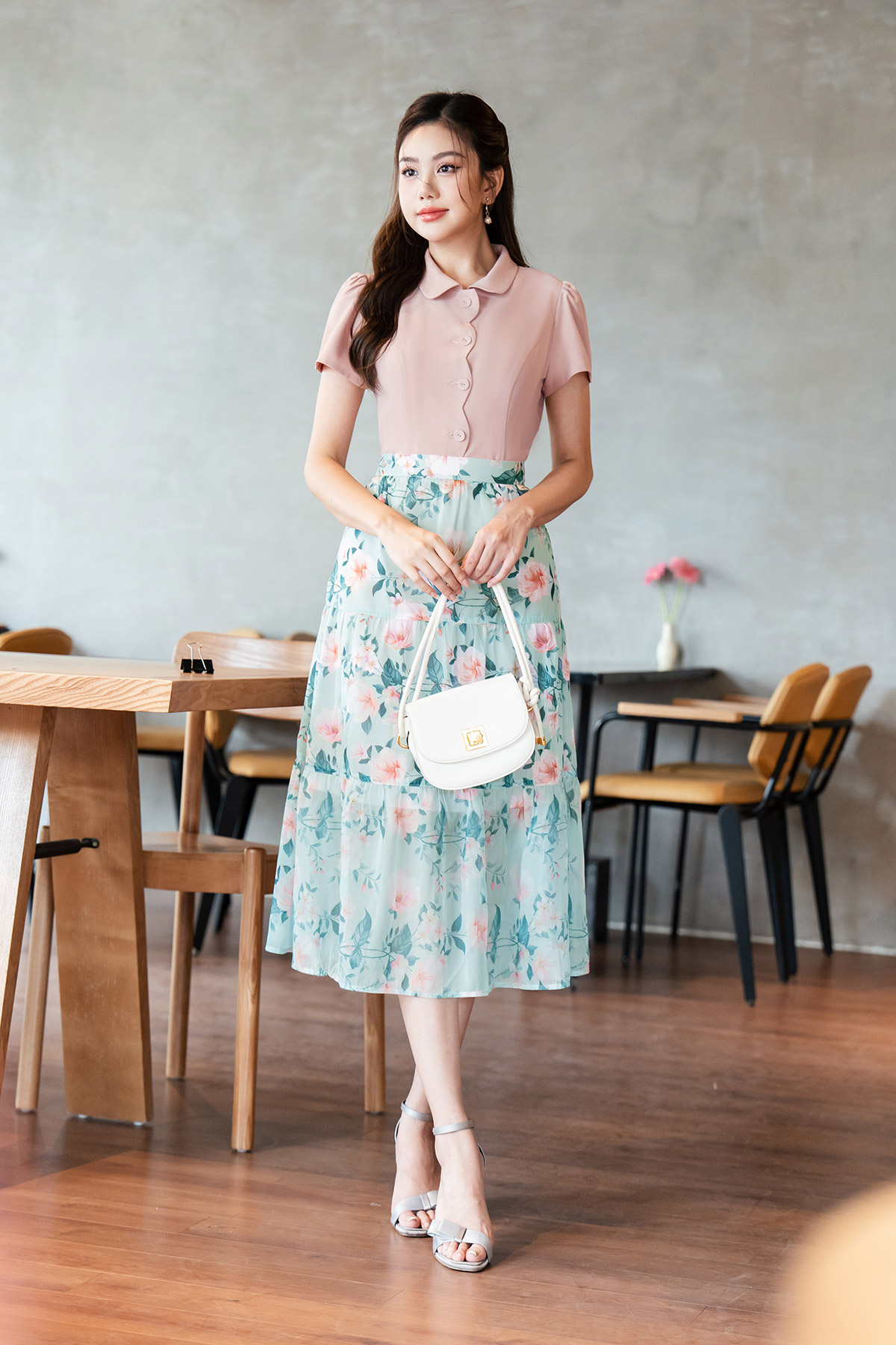S31  Áo sơ mi chiffon cổ tròn răng cưa và Chân váy công sở hai ly   yishopcomvn