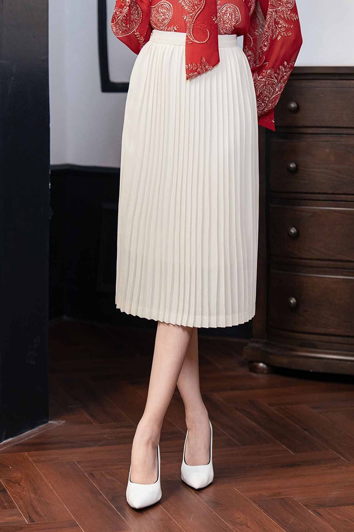 Chân váy xòe dập ly - L62L23Q006