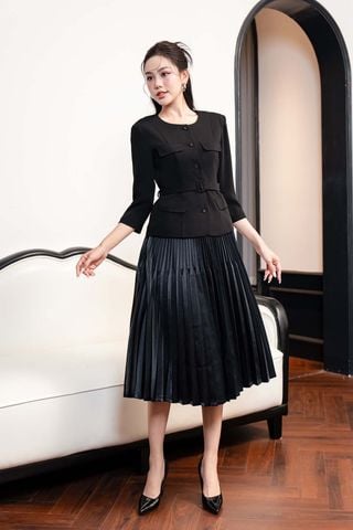 Chân váy dập ly xòe - L62L23Q010