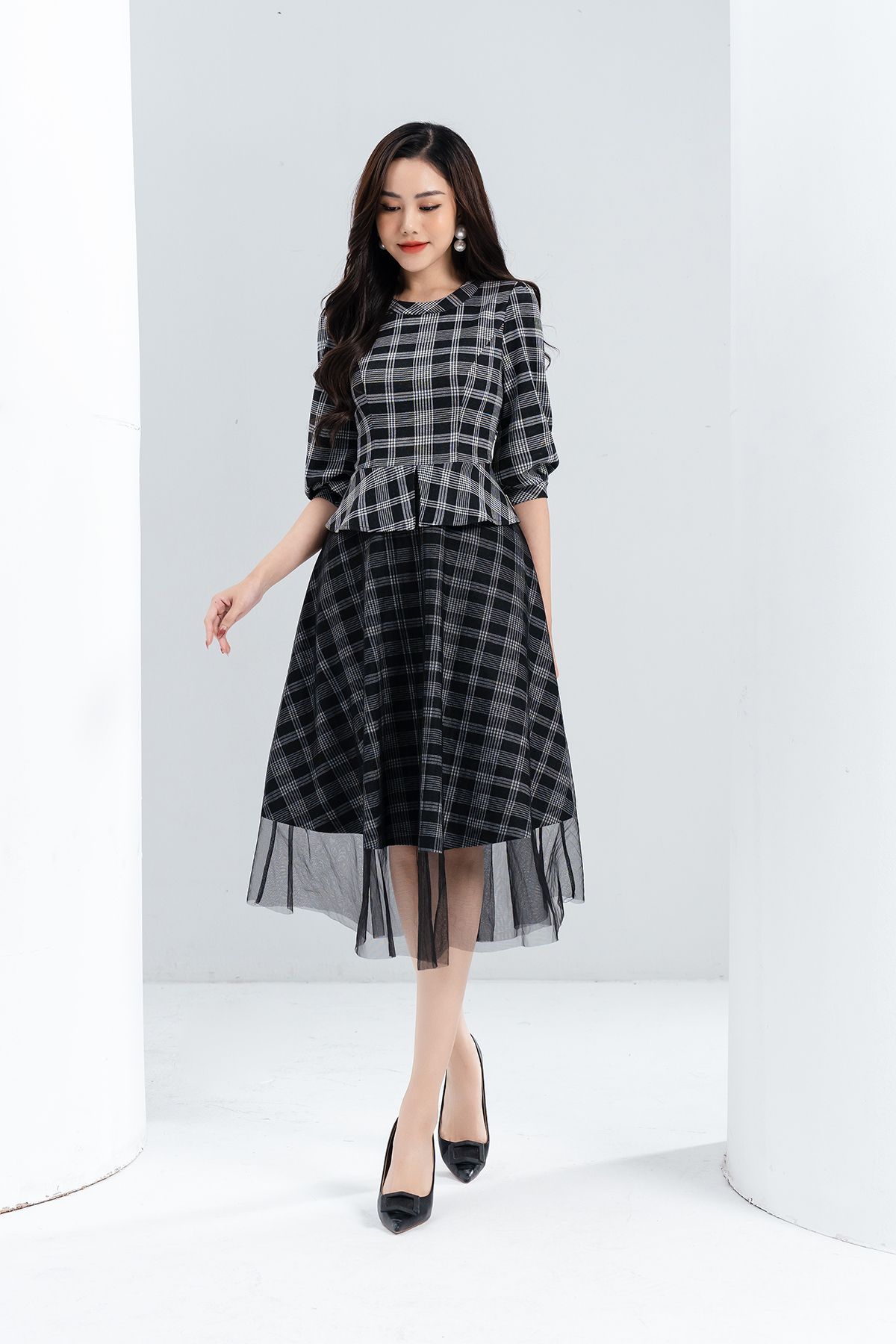 Đầm kẻ peplum - L63L22T042
