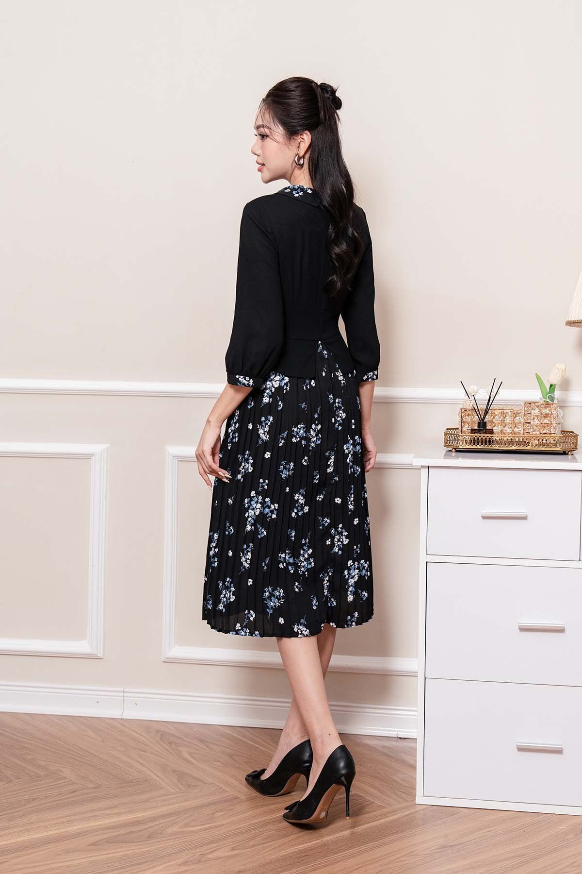 Đầm xòe peplum dập ly - L63L23Q025