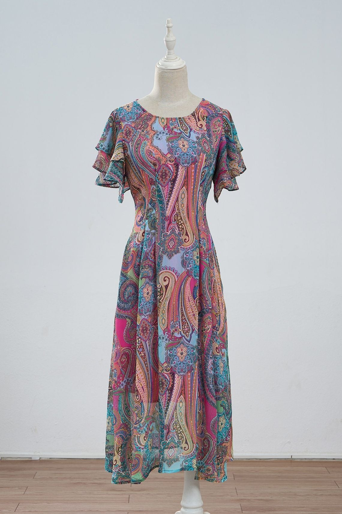 Đầm maxi cổ tròn chiết ly eo - L63M24H046