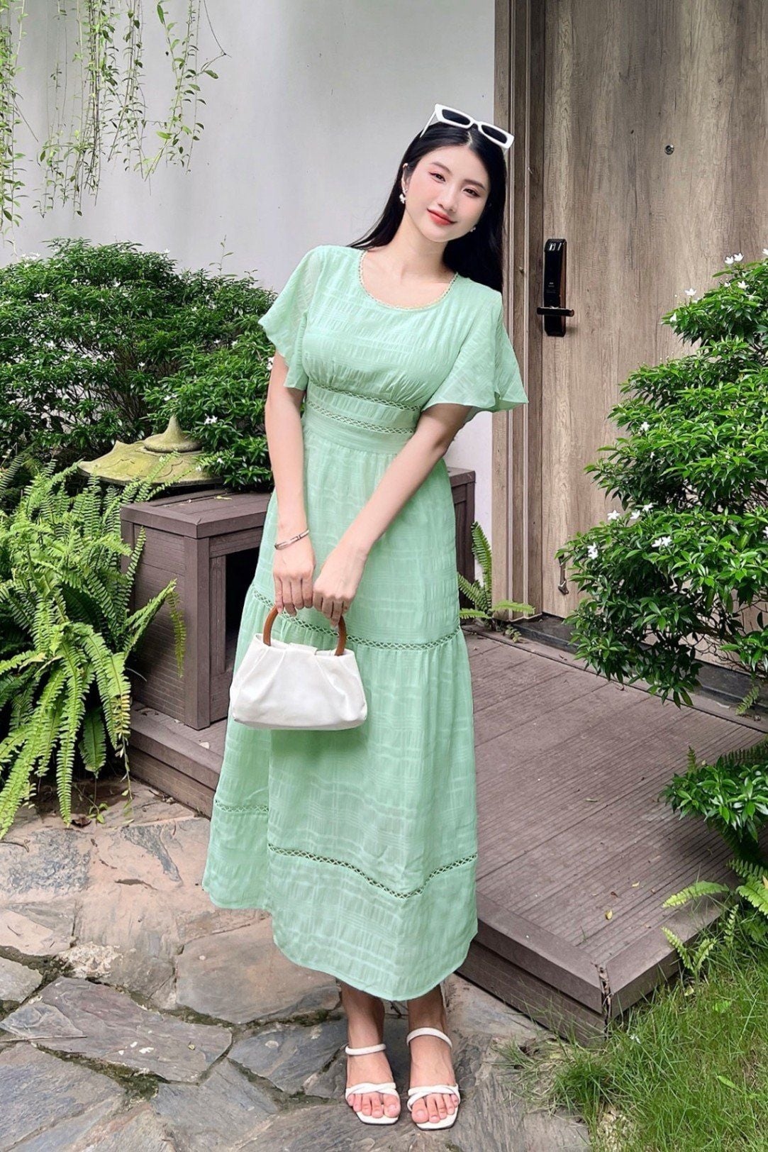 Đầm maxi nối ren - L63M24H069