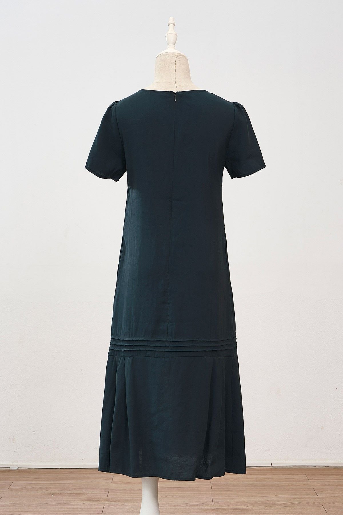 Đầm suông mí xếp - L63T24Q038