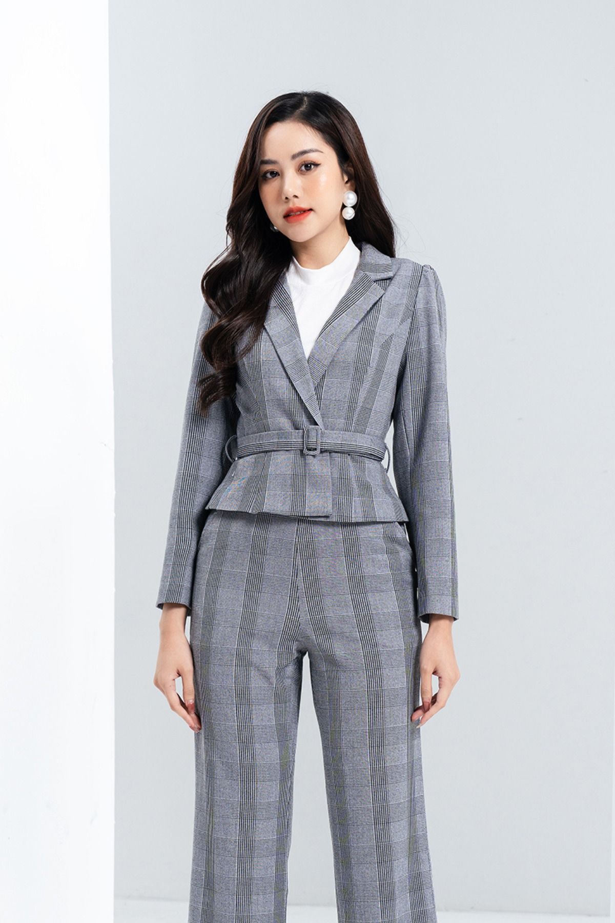 áo vest cổ 2 ve - L65B22T035