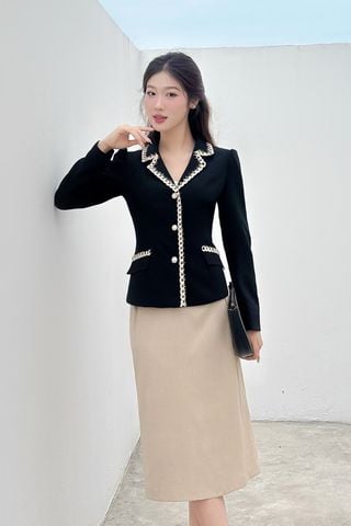 Áo vest cổ 2 ve đắp dây - L65B24T019