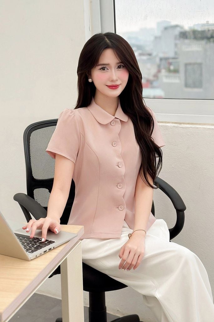 áo cổ sen nẹp răng cưa - L65D23Q006