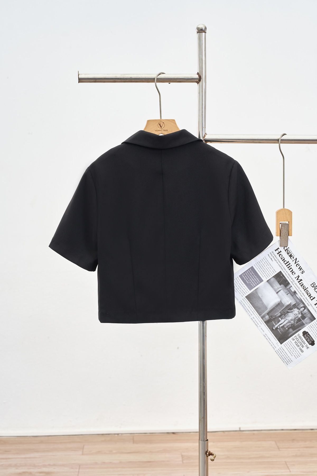 Áo đờ mi croptop cổ 2 ve - L65D25Q009