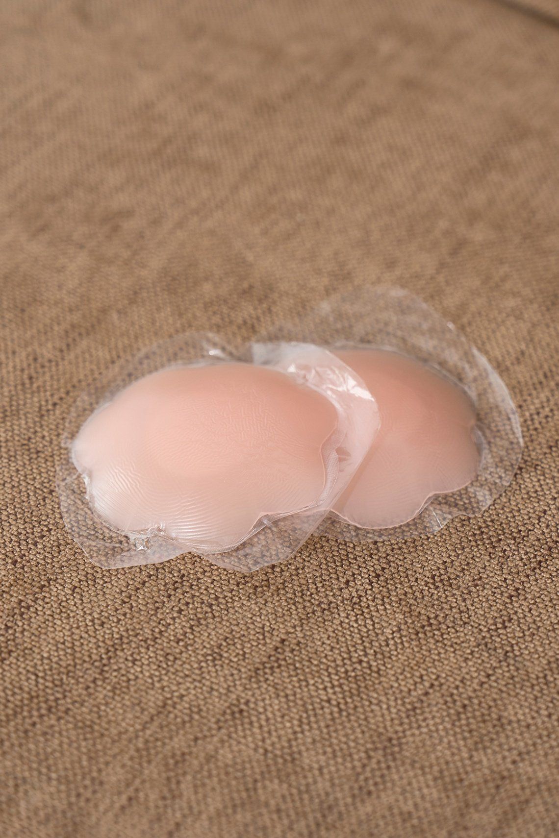 Miếng dán ngực silicon - L6AO24Q010
