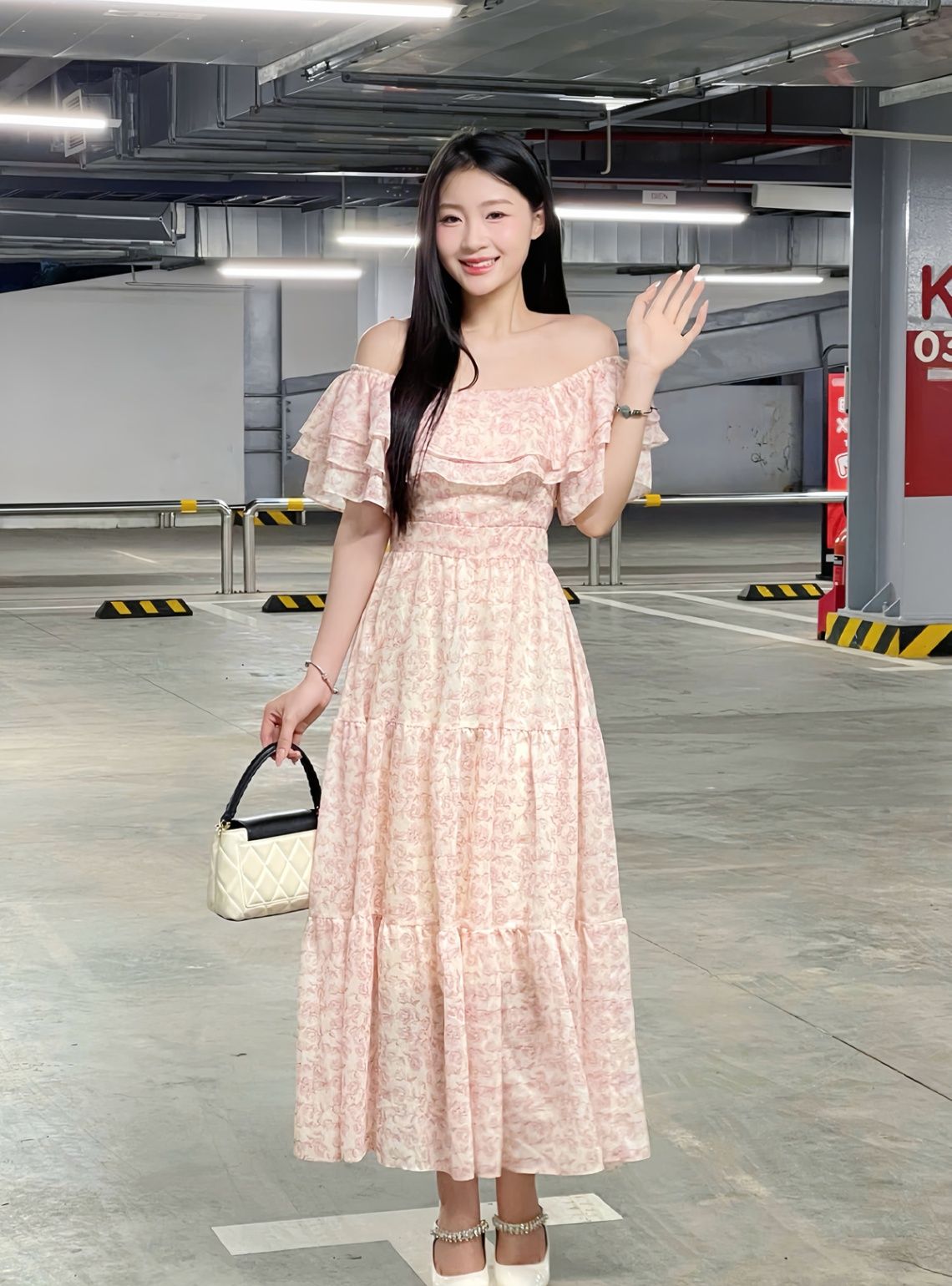Đầm maxi nhún tầng trễ vai - N63M24H016