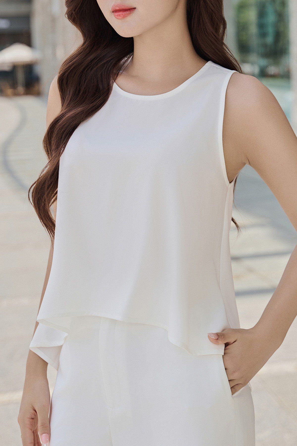 Áo mullet sát nách cổ tròn - O61B24H024