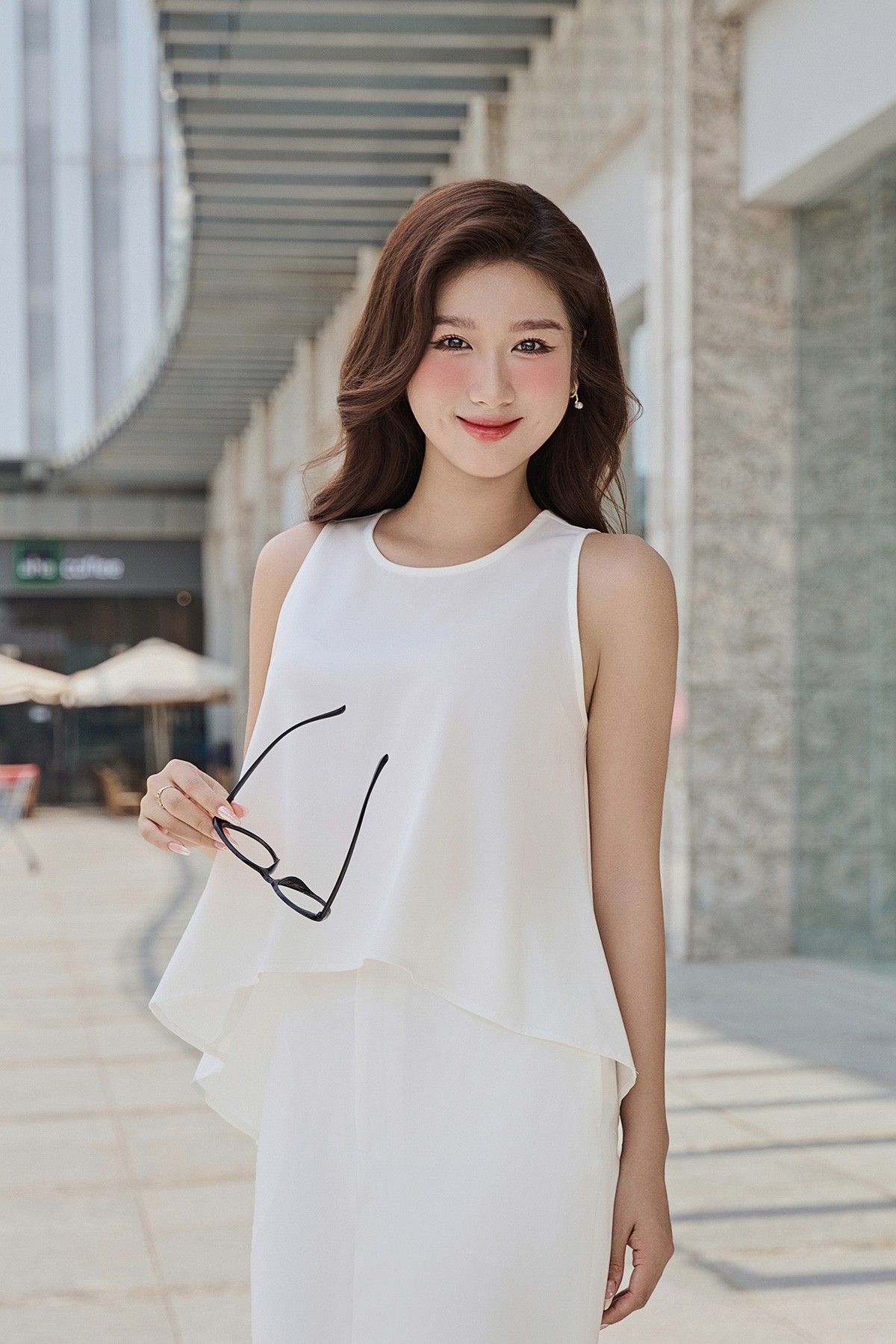 Áo mullet sát nách cổ tròn - O61B24H024