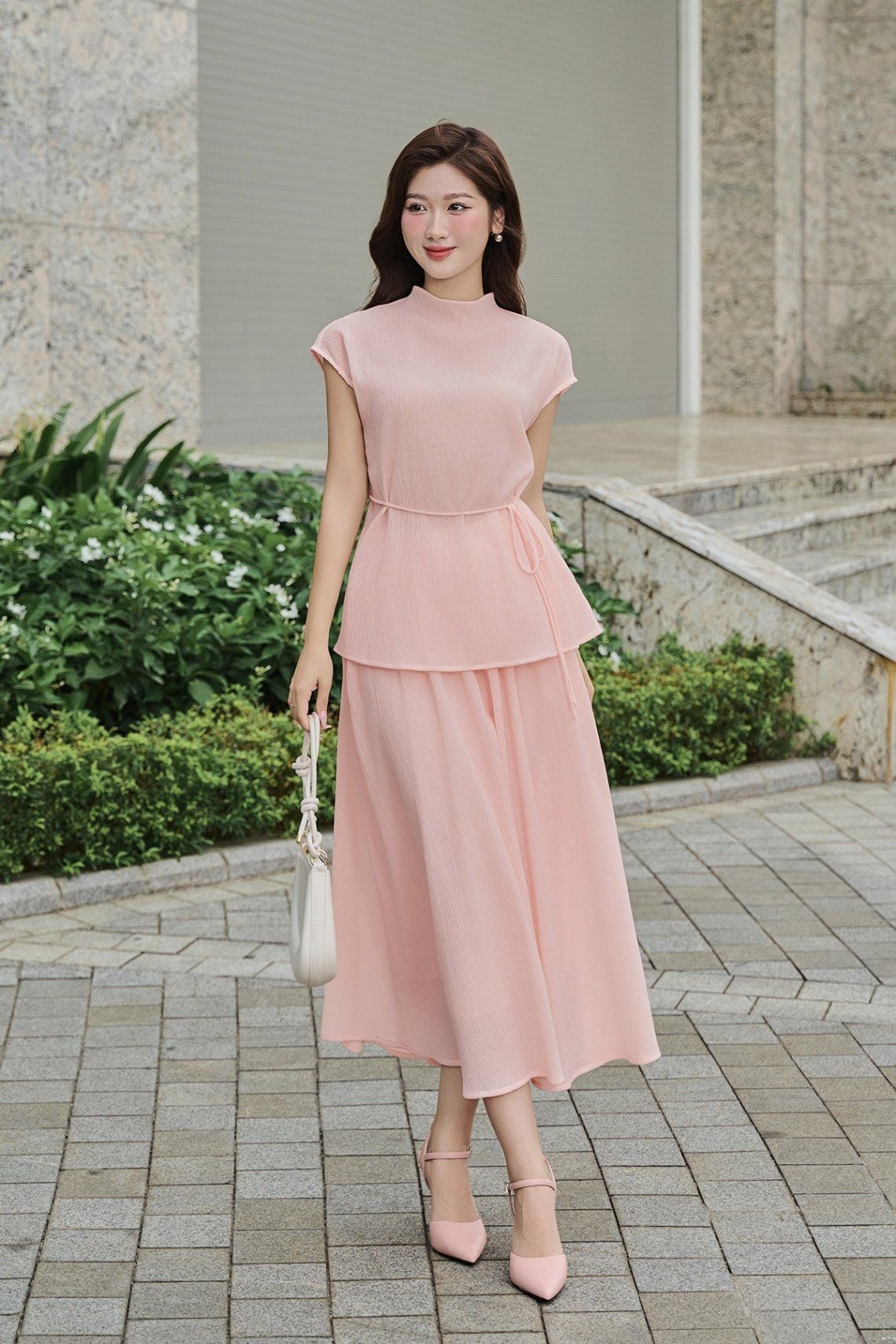 Áo cổ leo dáng rộng vai chờm - O61B24H025