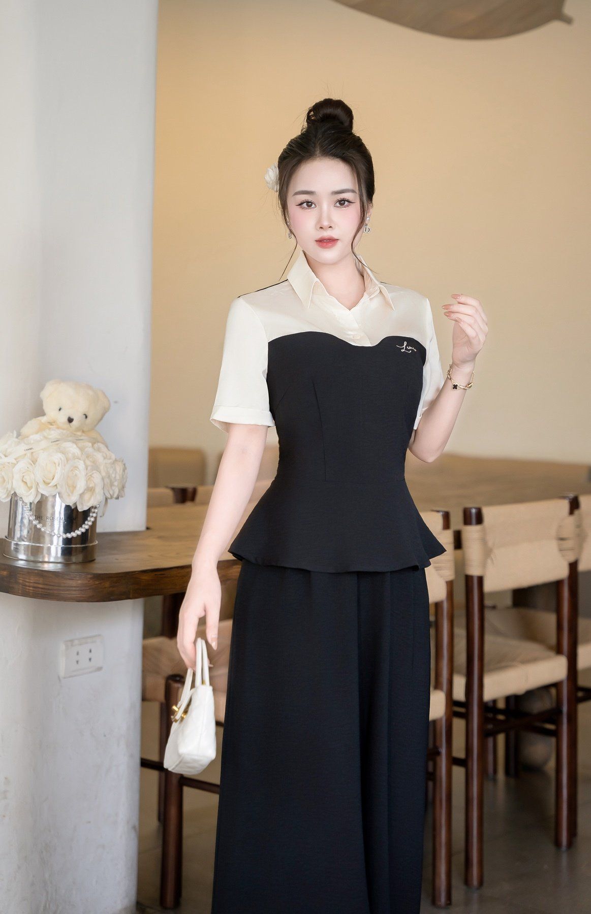 Áo peplum phối cầu ngực - O61B25Q003