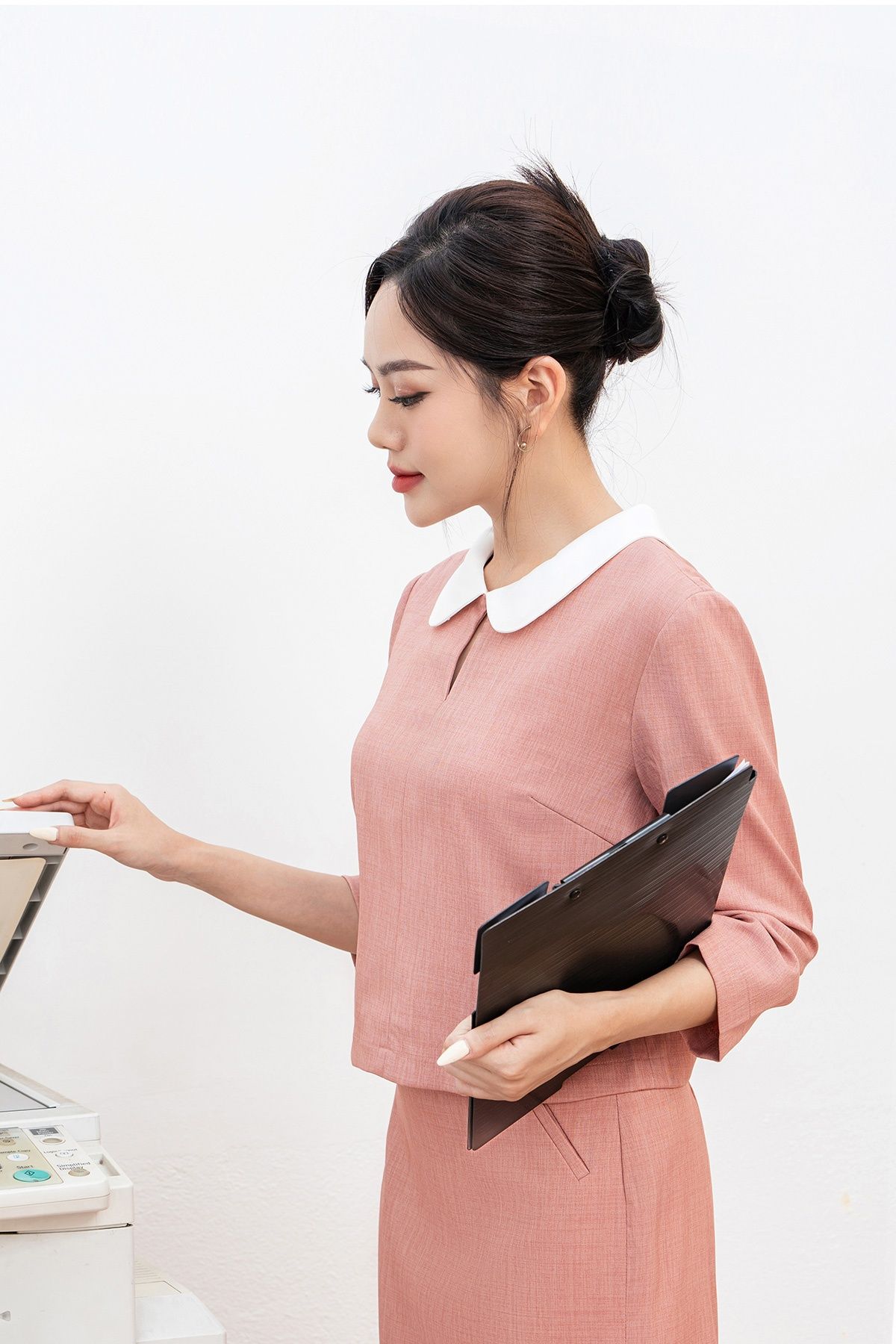 áo cổ phối - O61H24Q001