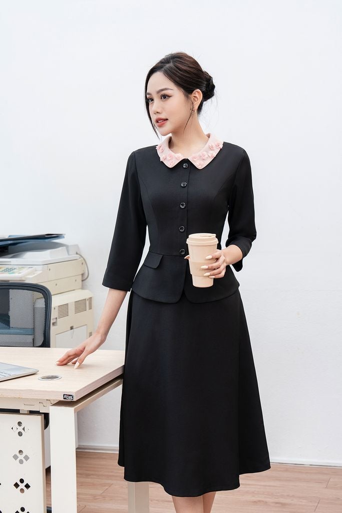 Đầm xòe peplum tay lỡ cổ hoa - O63L24Q003