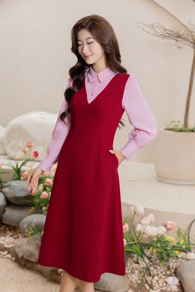 Đầm xòe phối sơ mi cổ đức - O63L25Q002