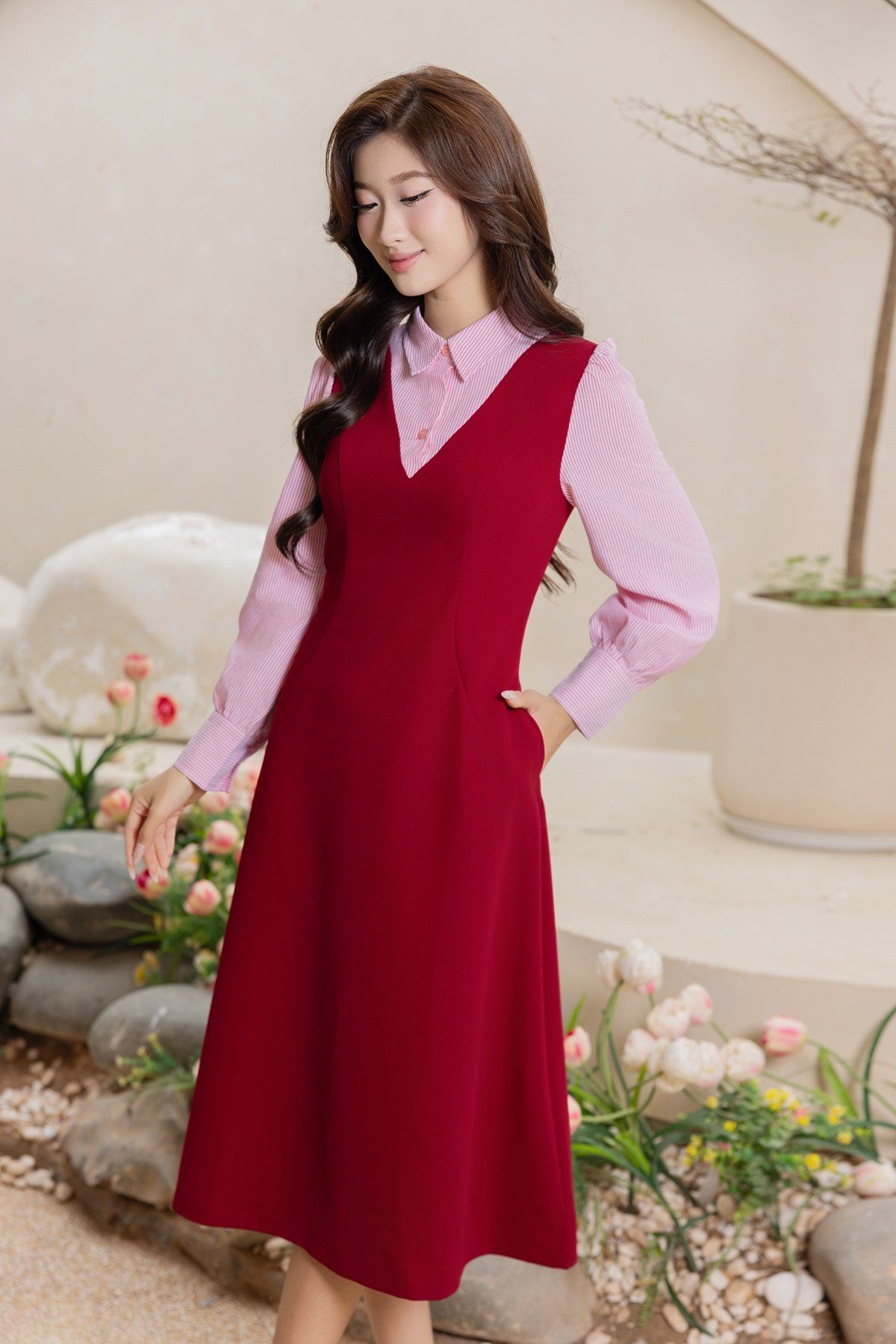 Đầm xòe phối sơ mi cổ đức - O63L25Q002