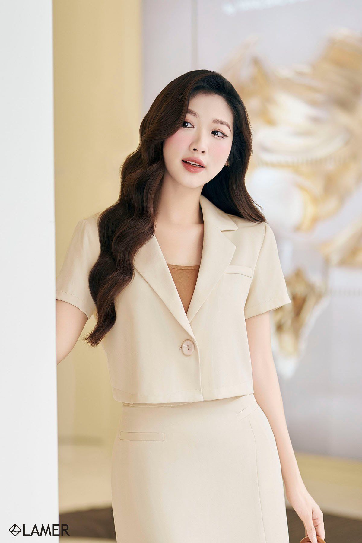 áo đờ mi cổ 2 ve - O65D24H003