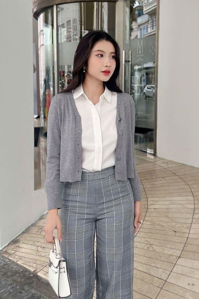 áo cardigan cổ tim dáng ngắn  - P65C24Q001
