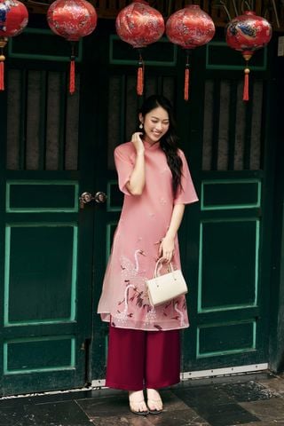 Áo dài cách tân Hồng Hạc - S61A23Q005 ( không kèm quần )