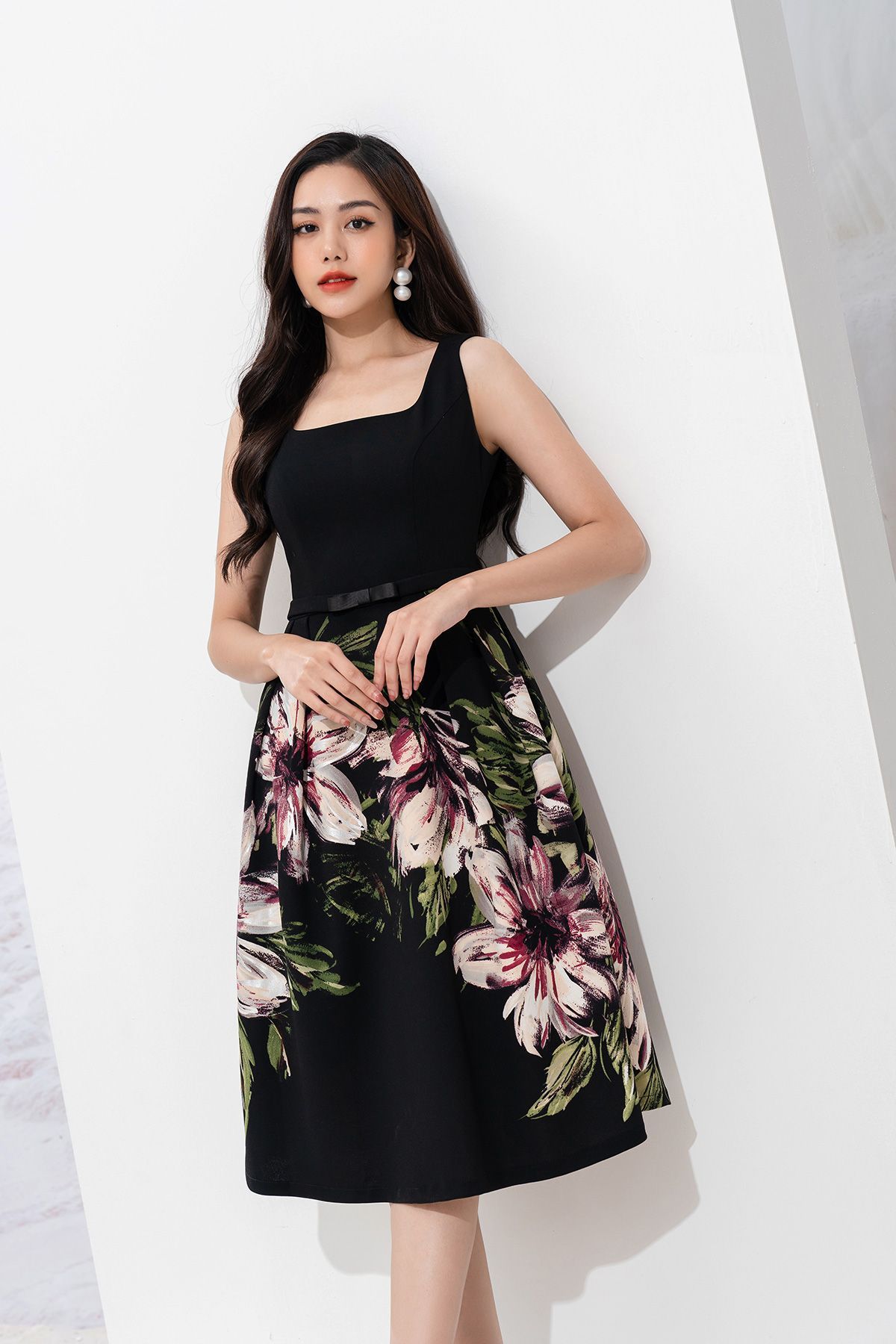 Đầm dạ hội sát nách nơ eo - S63L22Q034