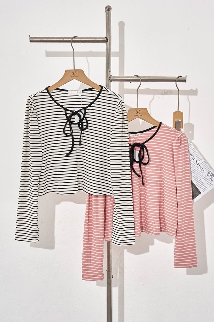 Áo len thun croptop - V61B24Q055