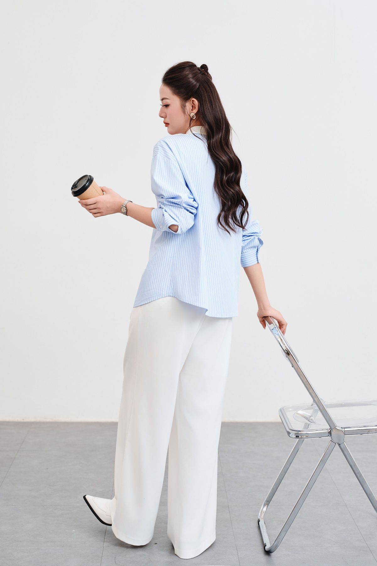 Áo sơ mi kẻ phối cổ - V61H25Q008