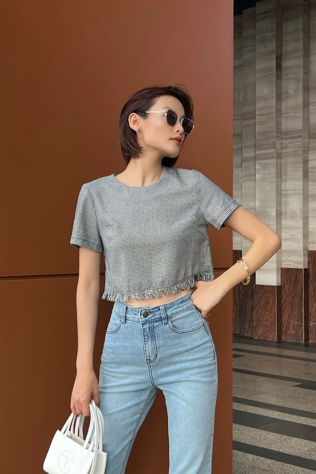 áo croptop cổ tròn tua gấu - V61R23H025