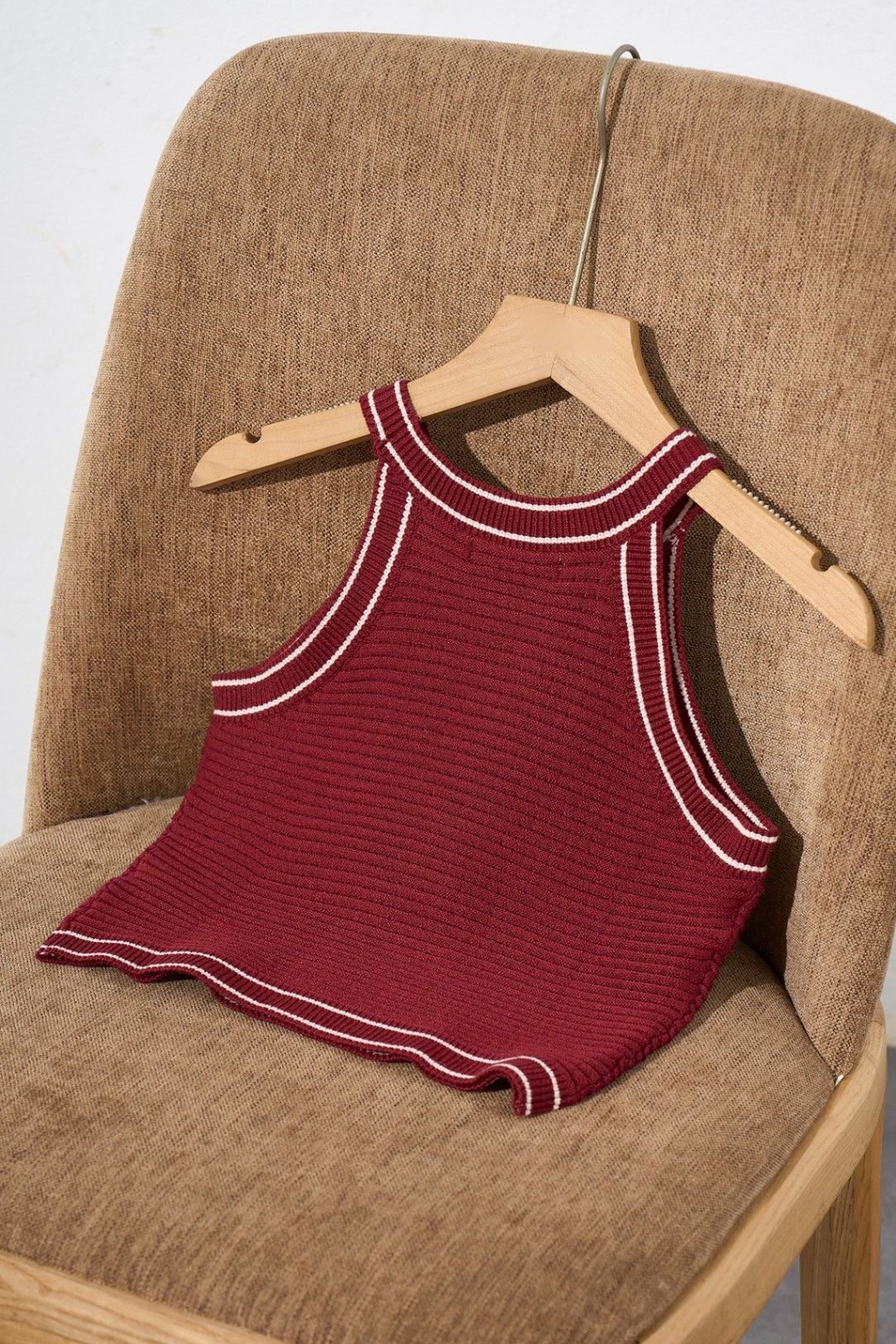 Áo len yếm croptop bo kẻ - V61W24Q012