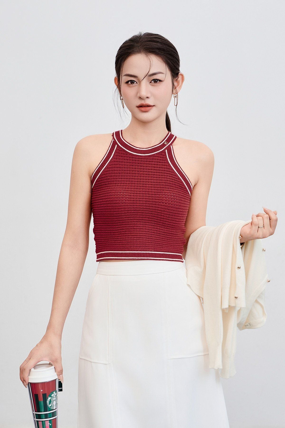 Áo len yếm croptop bo kẻ - V61W24Q012