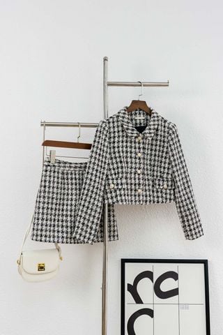 Chân váy dạ tweed dáng A - V62R22T035