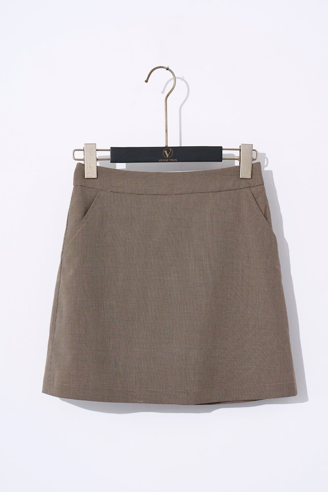 Chân váy A túi chéo - V62R23Q010