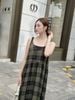 Đầm maxi 2 dây nhún eo - V63M25H031