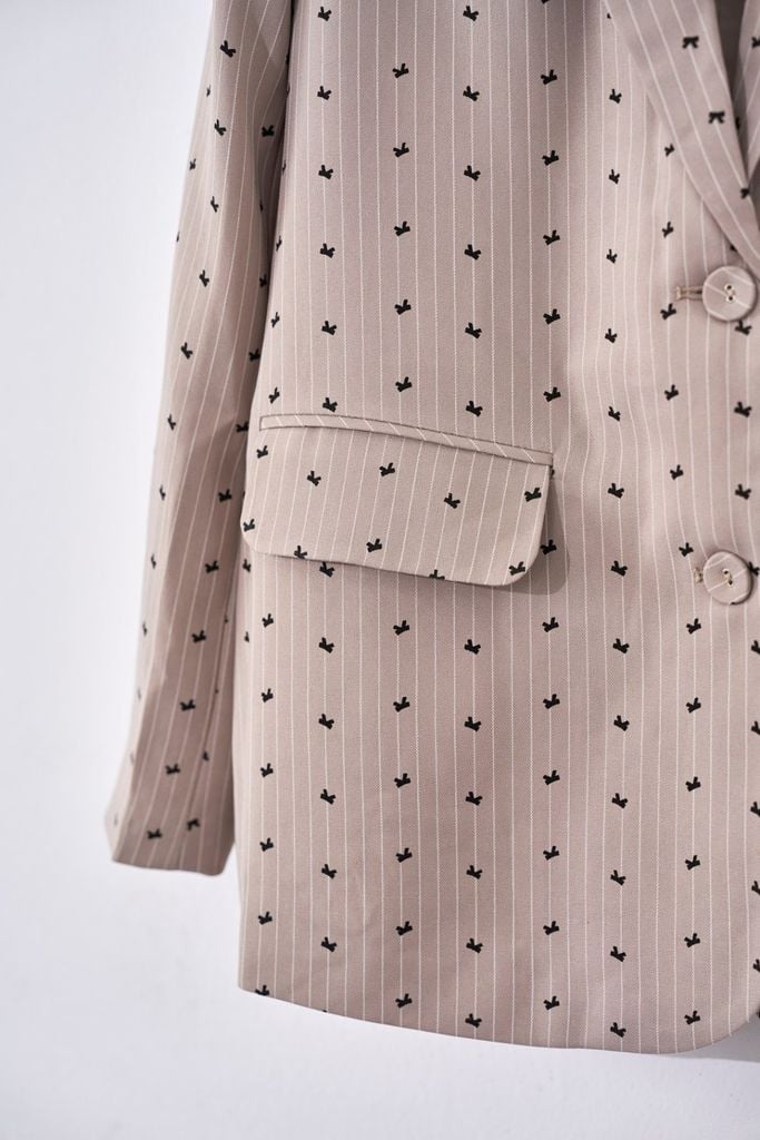 Áo blazer dáng rộng  - V65B24Q013