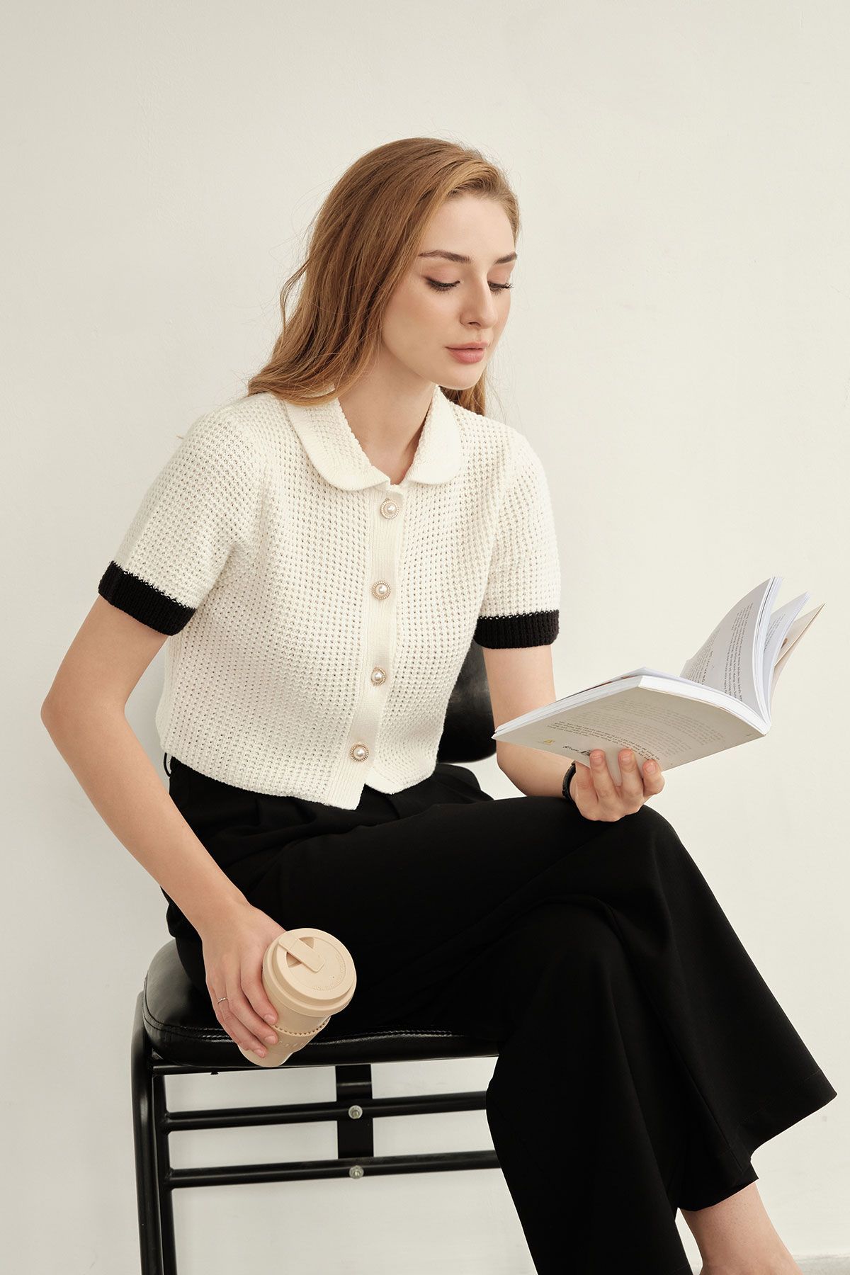 Áo Cardigan Ngắn Tay Phối Cổ - V65C22T027