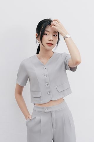 áo đờ mi cổ tim cài cúc túi giả - V65D24H003