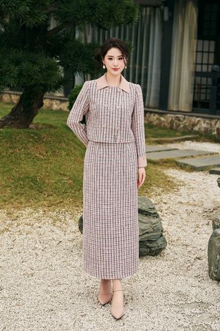 Chân váy dạ tweed dáng suông - V62T24T003