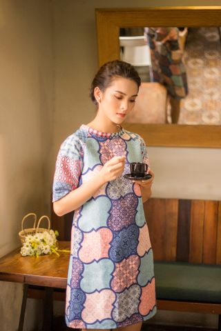  Đầm suông tay raglan phối nơ cổ sau / Viola Dress 