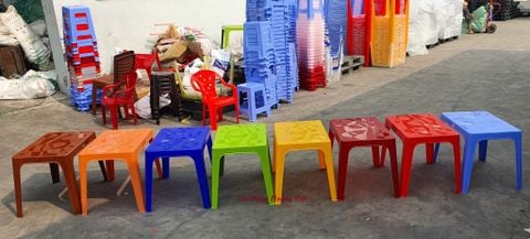 Bàn Nhựa PP Mặt Chữ Nhật Vinh Nam - 70 x 50 x 50,5cm
